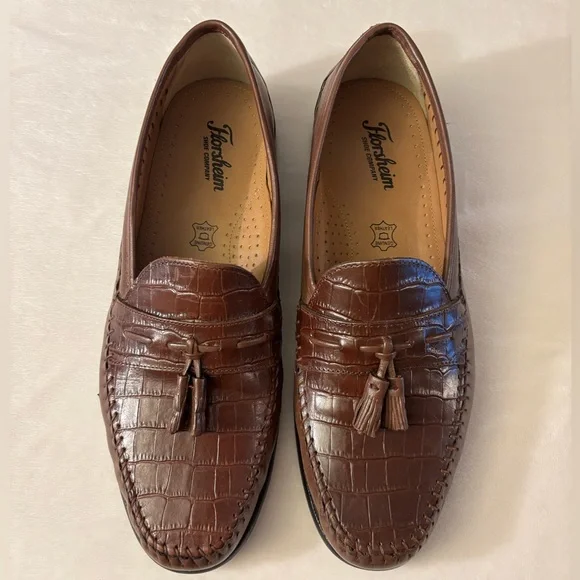Florsheim Crocodile Pattern Brown Loafers - Picture 2 of 10